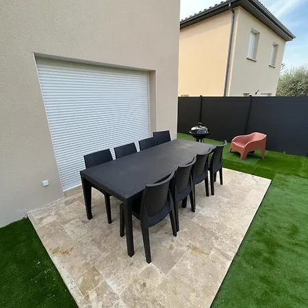 Maison Chaleureuse 2 *